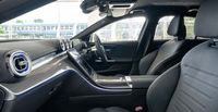Innovations have their place in the sporty C-Class interior