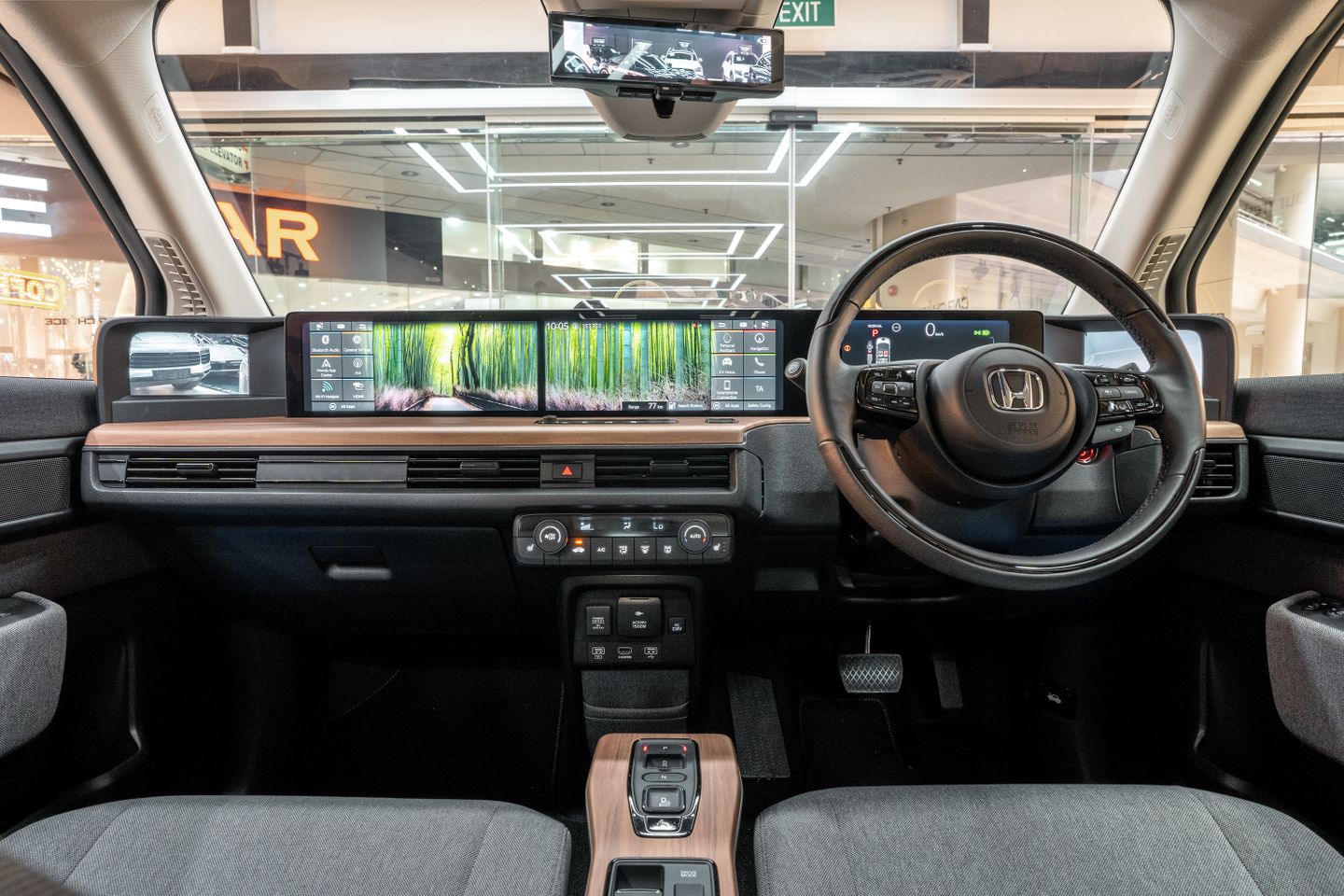 Full Digital Dashboard