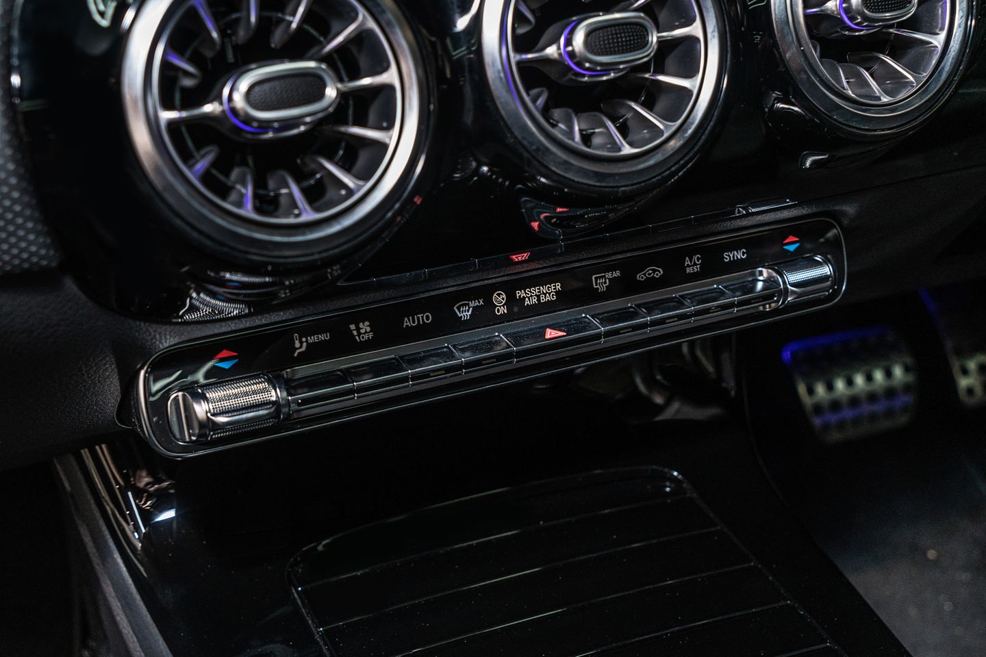 Dual-Zone Automatic Climate Control
