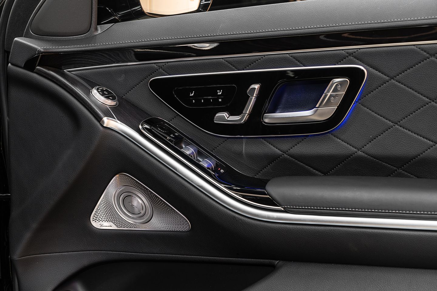 Full Electronic Seats