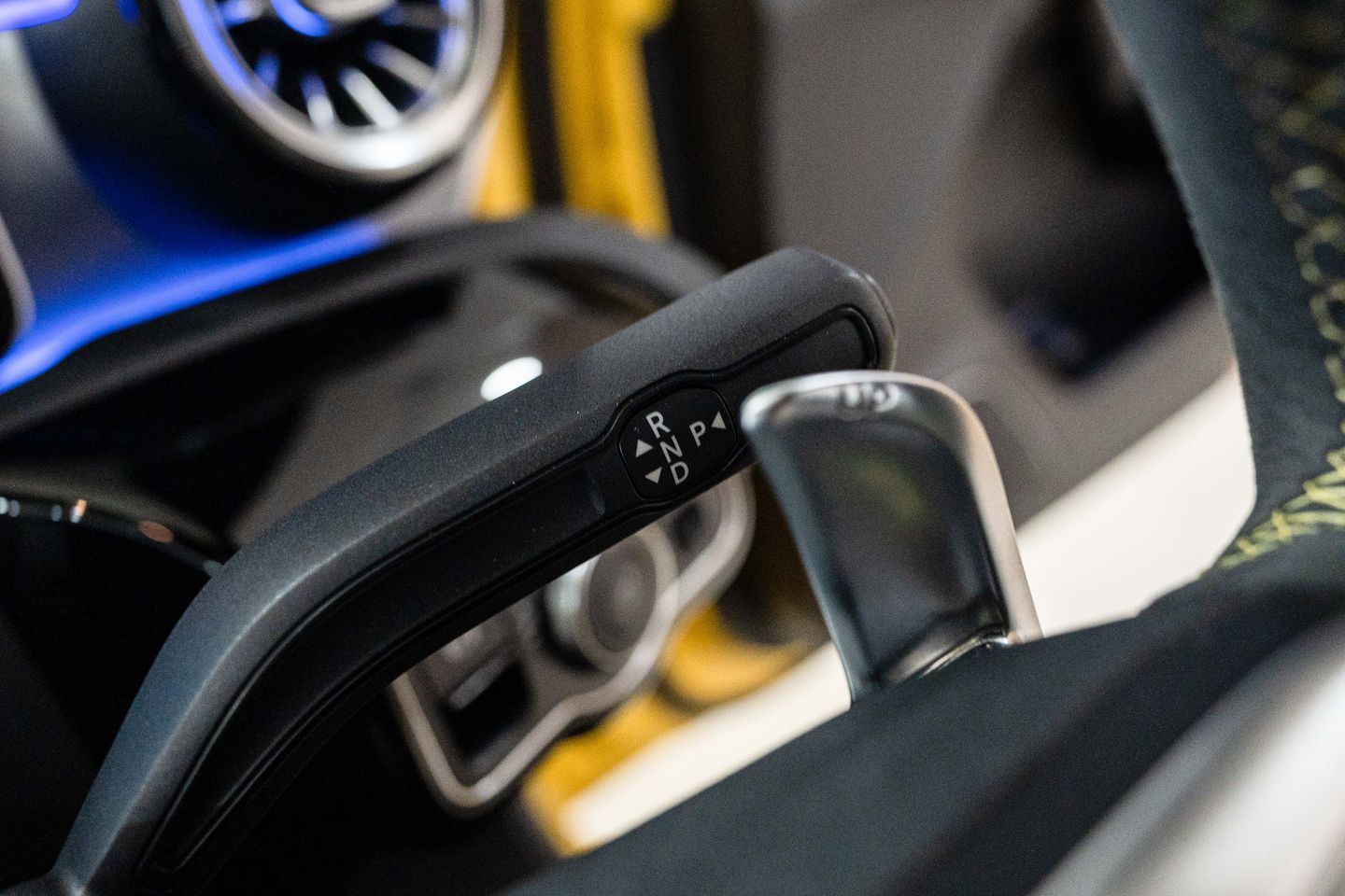 AMG SPEEDSHIFT DCT 8-speed Dual-Clutch Transmission