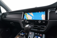 The Porsche Advanced Cockpit control concept is progressive: the ascending centre console allows the driver to have all the controls at their fingertips. The high-resolution 10.9-inch touchscreen display is integrated into the dashboard.
