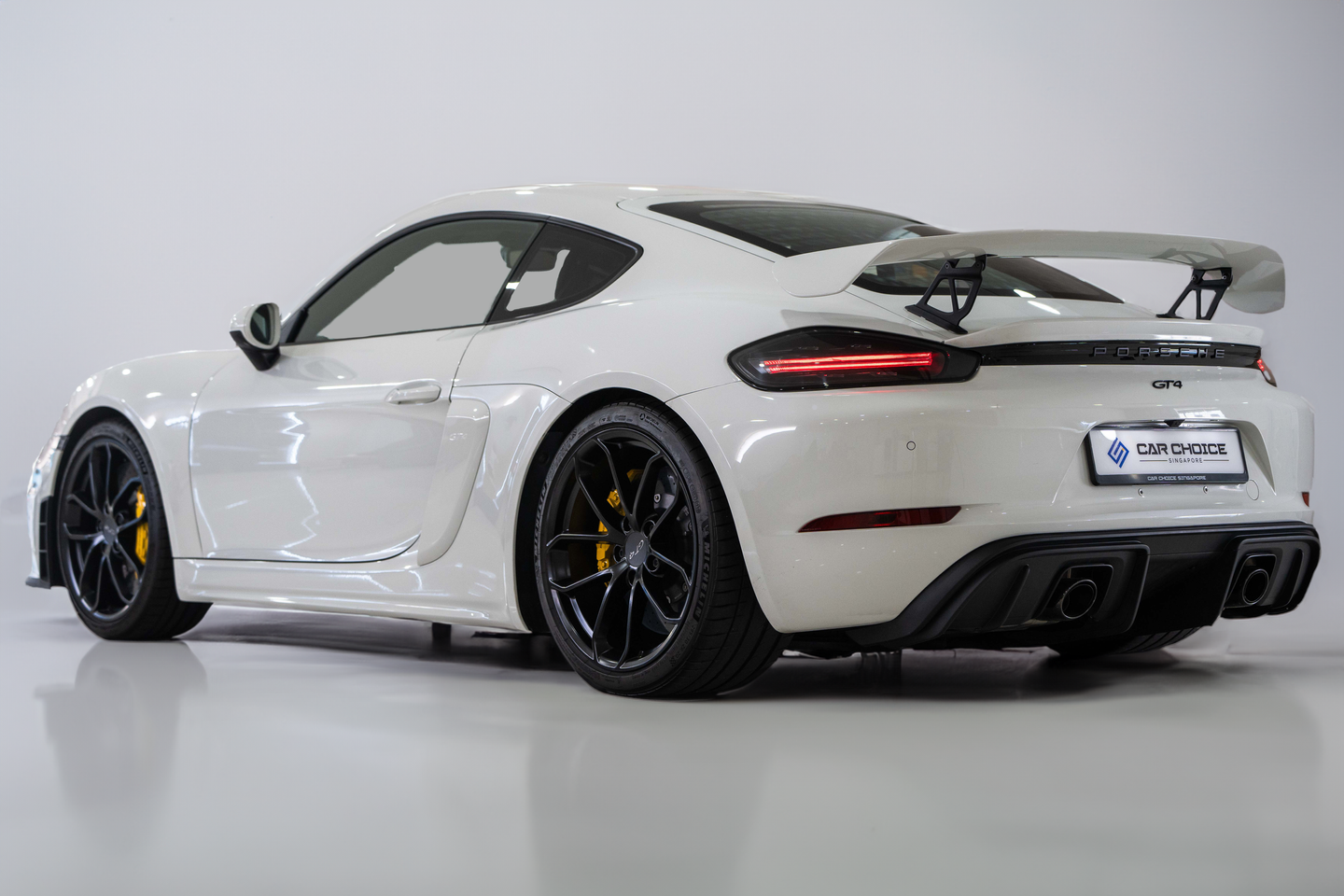 Looks Good, Feels Good