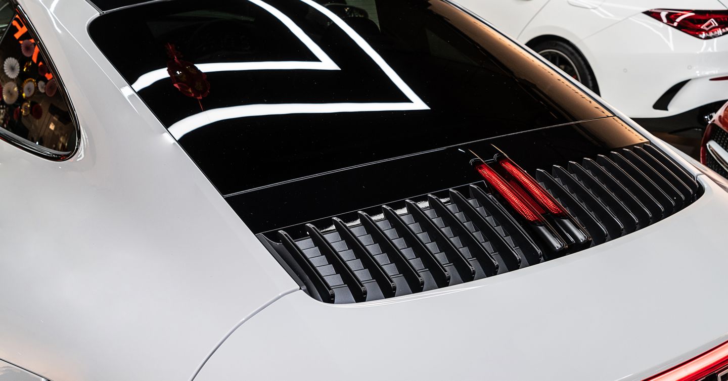 Twin-Turbo Six-Cylinder Horizontally Opposed Engine