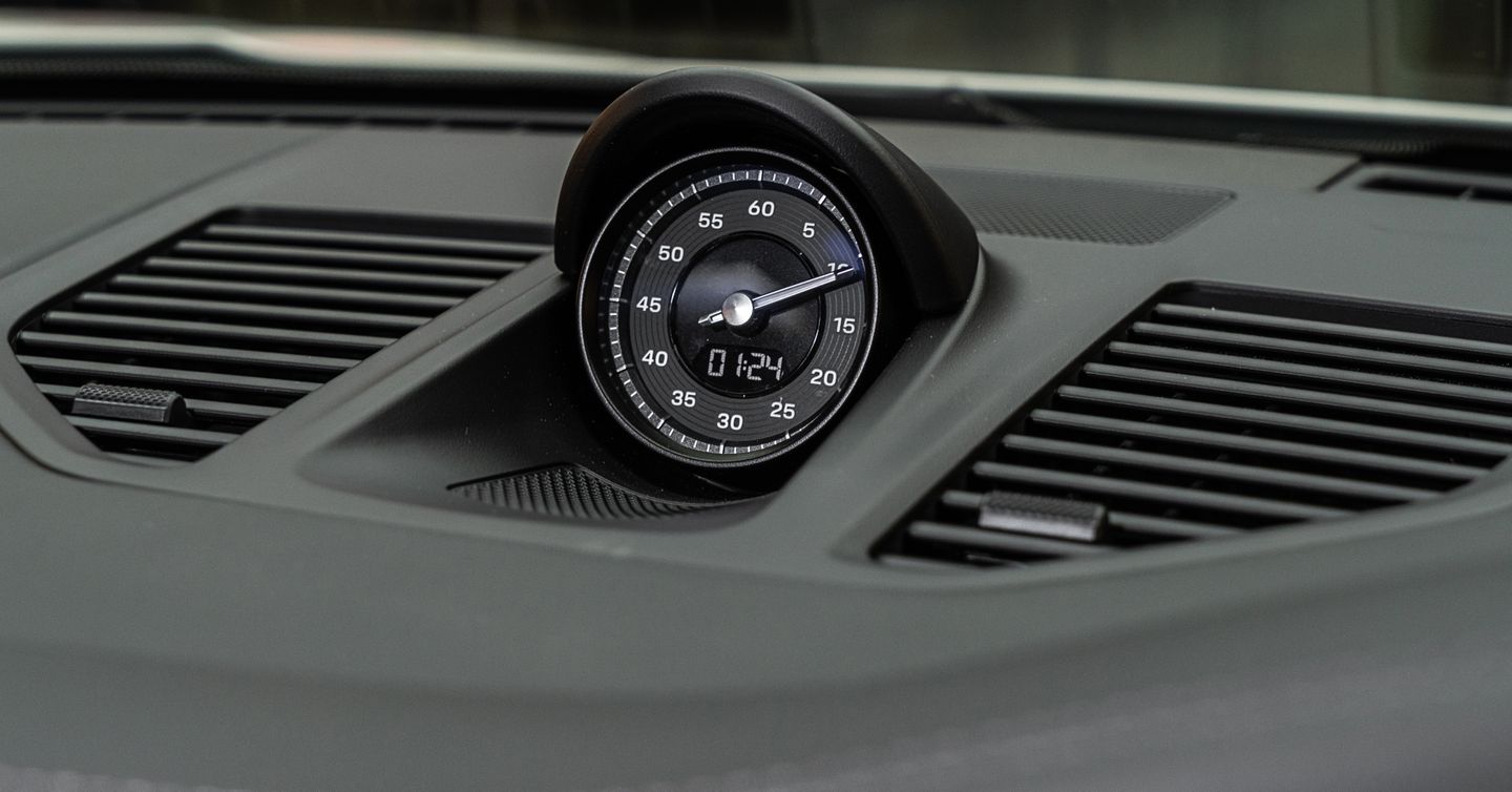 Sport Chrono Package including Mode Switch