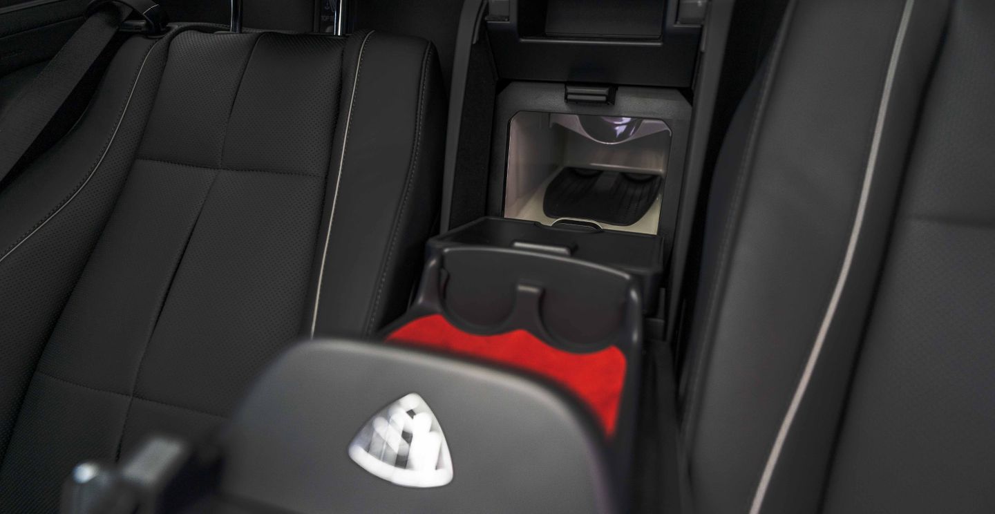 Champagne flute holder