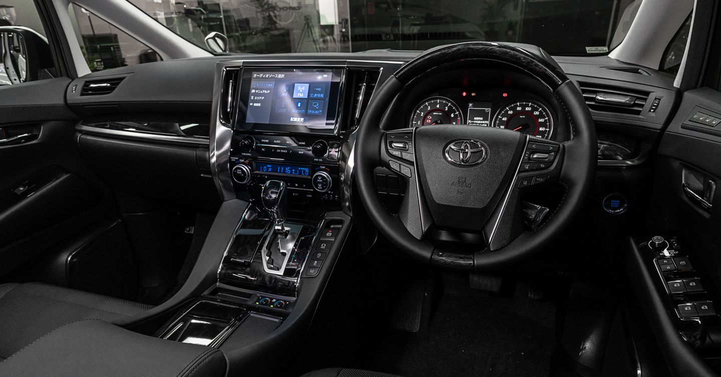 The New Toyota Alphard | Car Choice Singapore
