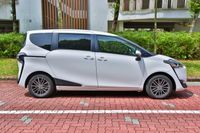 toyota-sienta-15a-g-car-choice-singapore