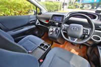 toyota-sienta-15a-g-car-choice-singapore