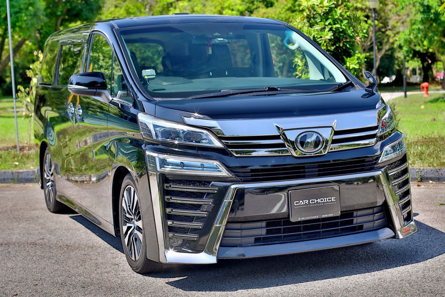 Certified PreOwned Toyota Vellfire 2.5A Z GEdition Moonroof Car