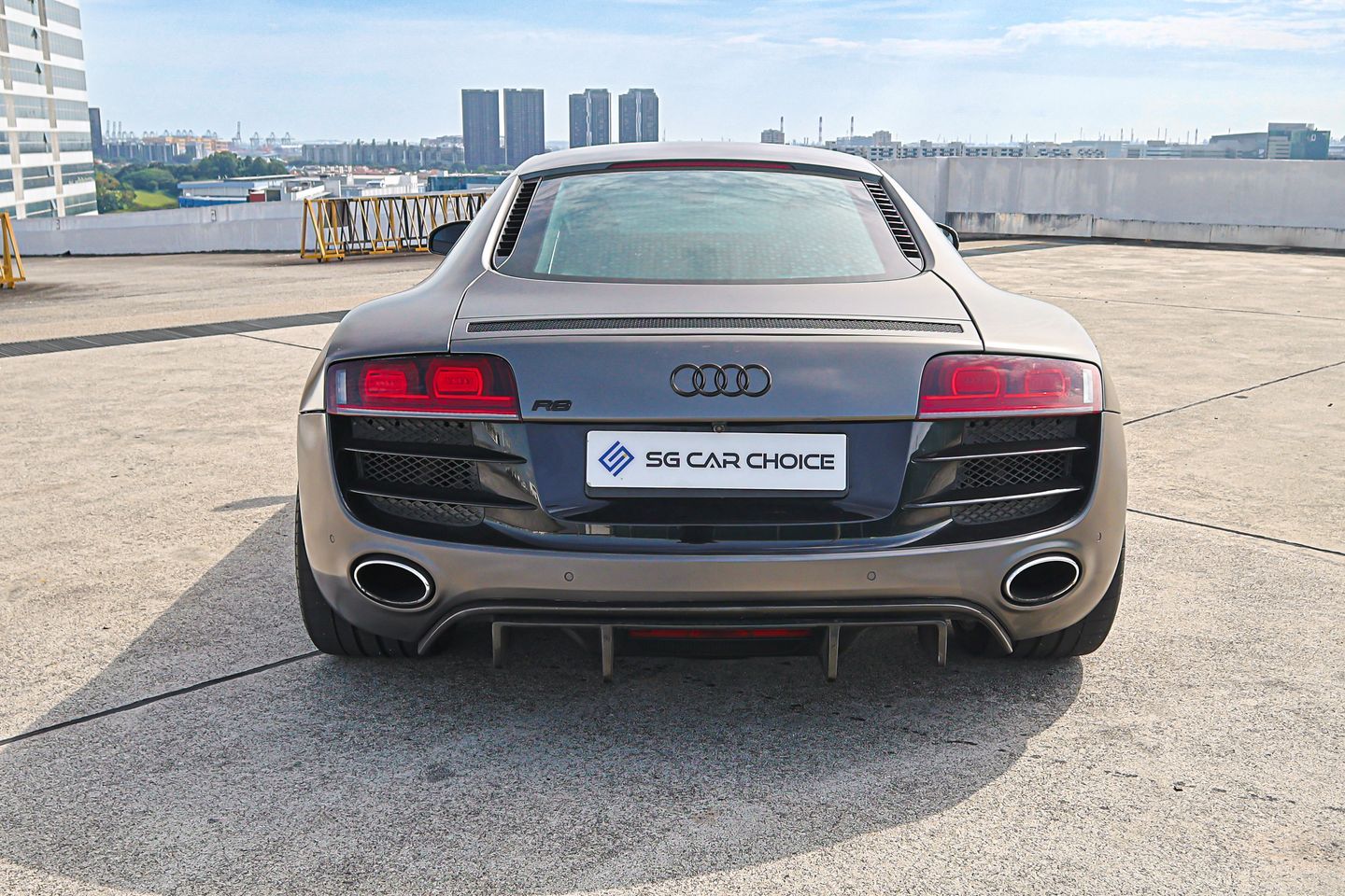 audi-r8-52a-fsi-quattro-r-tronic-coe-till-012030-car-choice-singapore