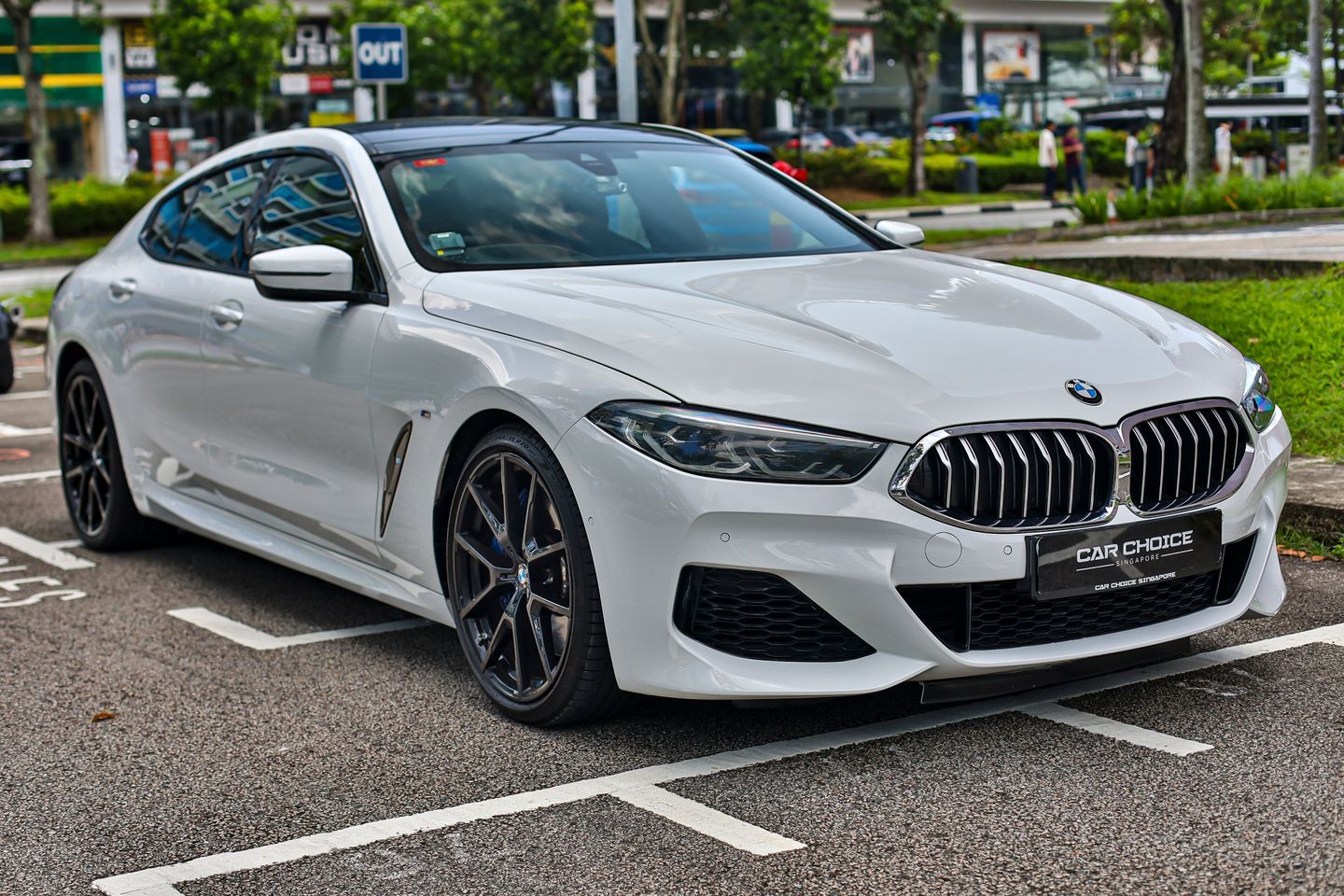 bmw-8-series-840i-gran-coupe-m-sport-sunroof-car-choice-singapore