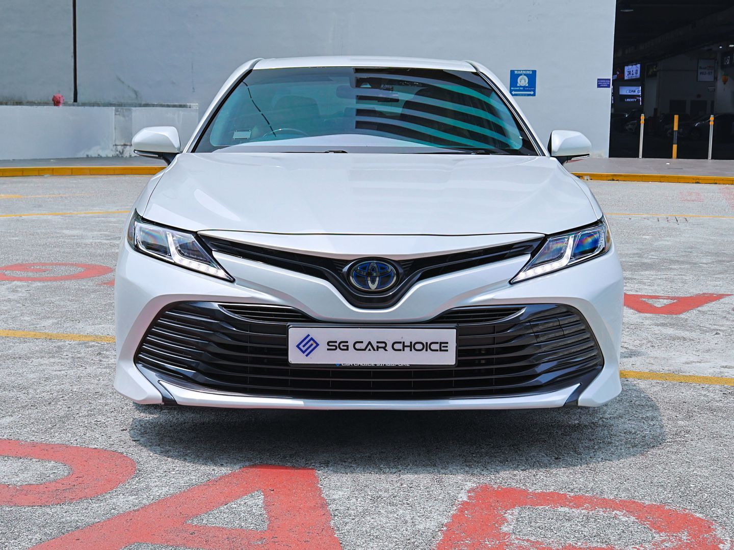 toyota-camry-hybrid-25a-ascent-car-choice-singapore