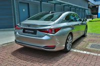 lexus-es250-executive-car-choice-singapore