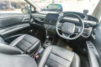 toyota-sienta-15a-standard-car-choice-singapore