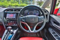 honda-shuttle-15a-g-car-choice-singapore