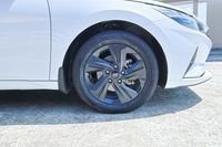hyundai-avante-16a-s-car-choice-singapore