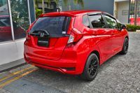 honda-fit-13a-g-f-package-car-choice-singapore