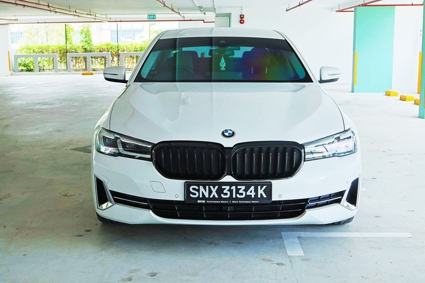 bmw-5-series-520i-mild-hybrid-executive-car-choice-singapore