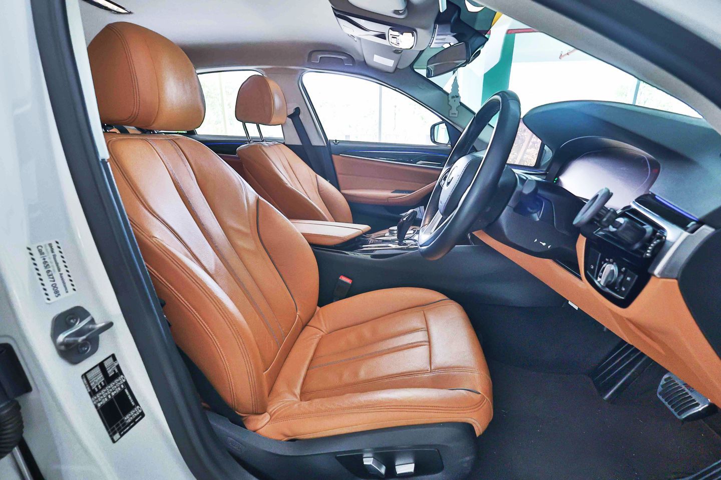 bmw-5-series-520i-mild-hybrid-executive-car-choice-singapore