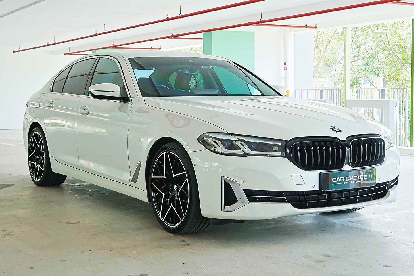 bmw-5-series-520i-mild-hybrid-executive-car-choice-singapore