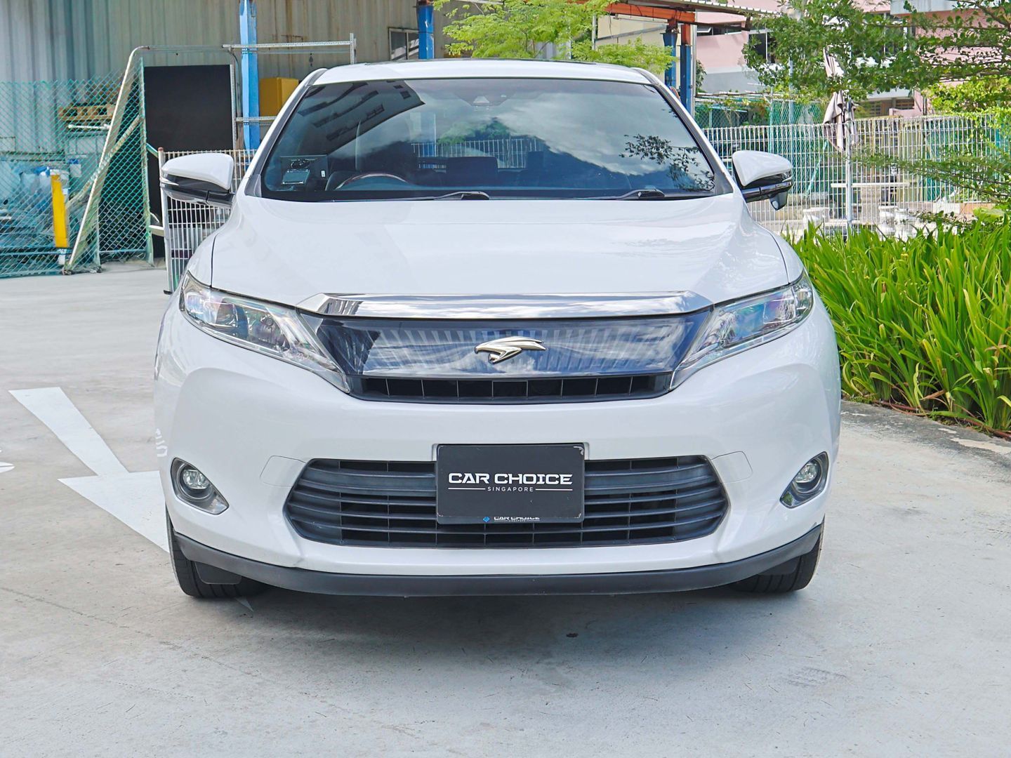 toyota-harrier-20a-premium-panoramic-roof-coe-till-012035-car-choice-singapore