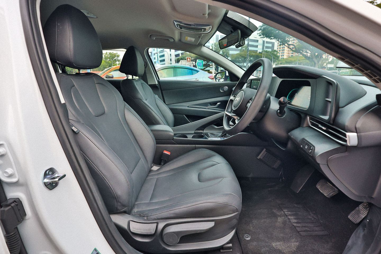 hyundai-avante-hybrid-16a-s-car-choice-singapore