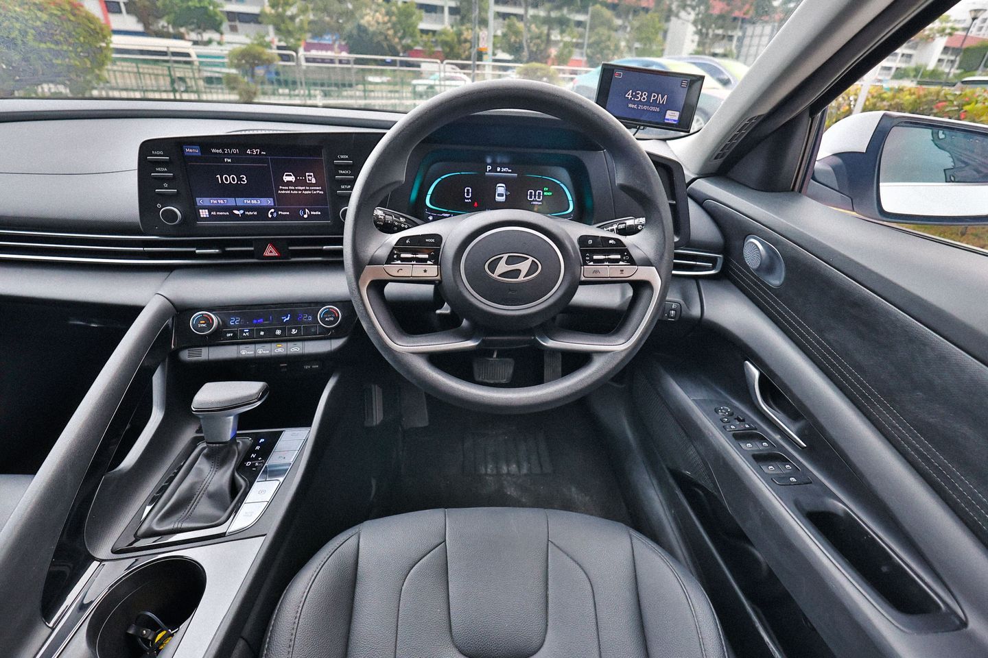 hyundai-avante-hybrid-16a-s-car-choice-singapore