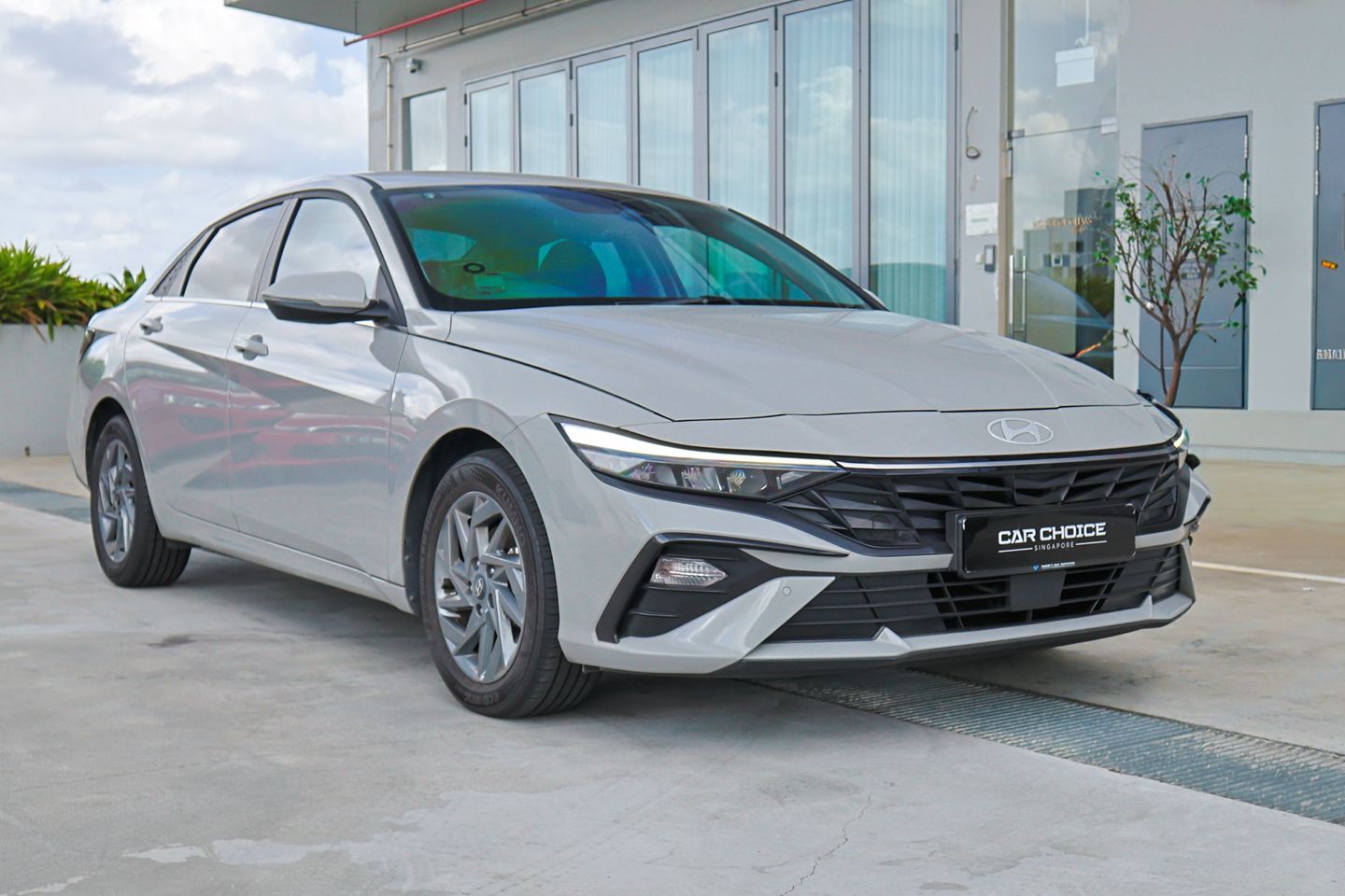 hyundai-avante-hybrid-16a-s-car-choice-singapore