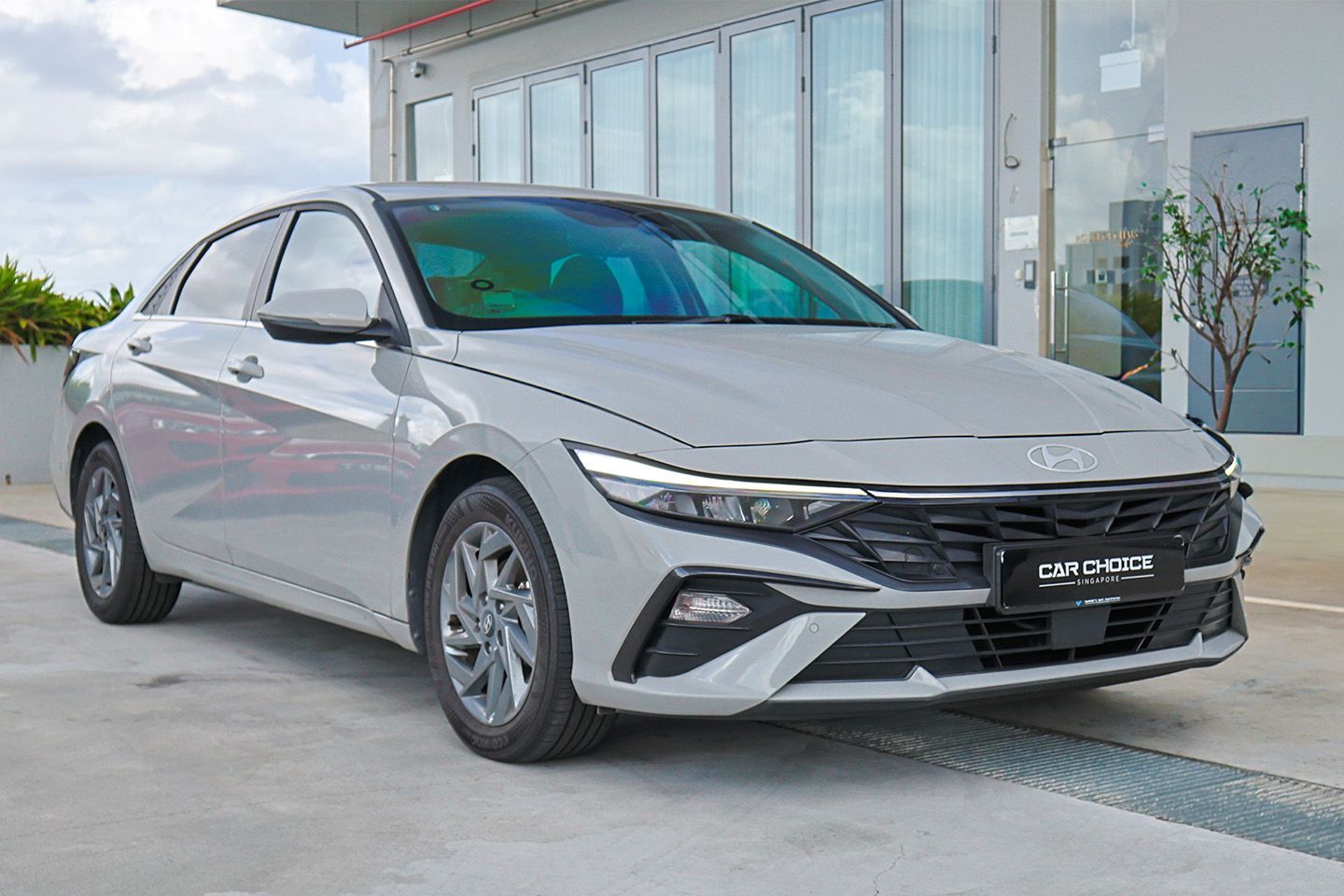 hyundai-avante-hybrid-16a-s-car-choice-singapore