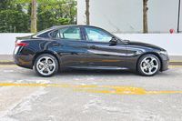 alfa-romeo-giulia-20a-super-car-choice-singapore