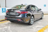 alfa-romeo-giulia-20a-super-car-choice-singapore