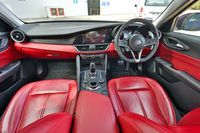 alfa-romeo-giulia-20a-super-car-choice-singapore