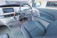 toyota-estima-24a-aeras-coe-till-012029-car-choice-singapore