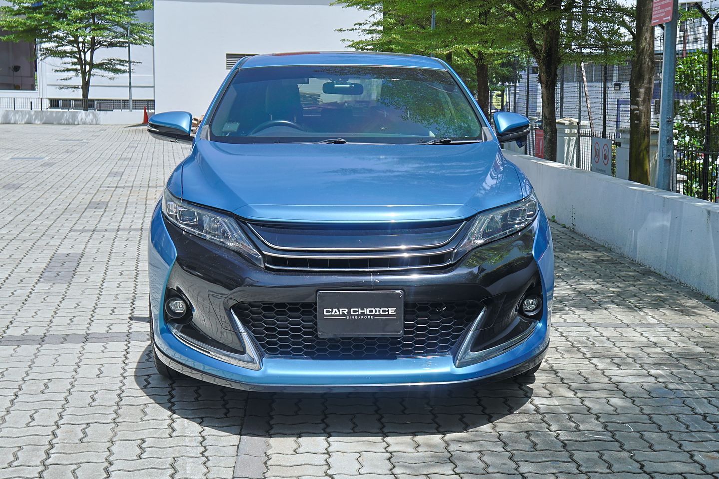 toyota-harrier-20a-gs-elegance-panoramic-new-10-yr-coe-car-choice-singapore