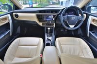 toyota-corolla-altis-16a-elegance-car-choice-singapore