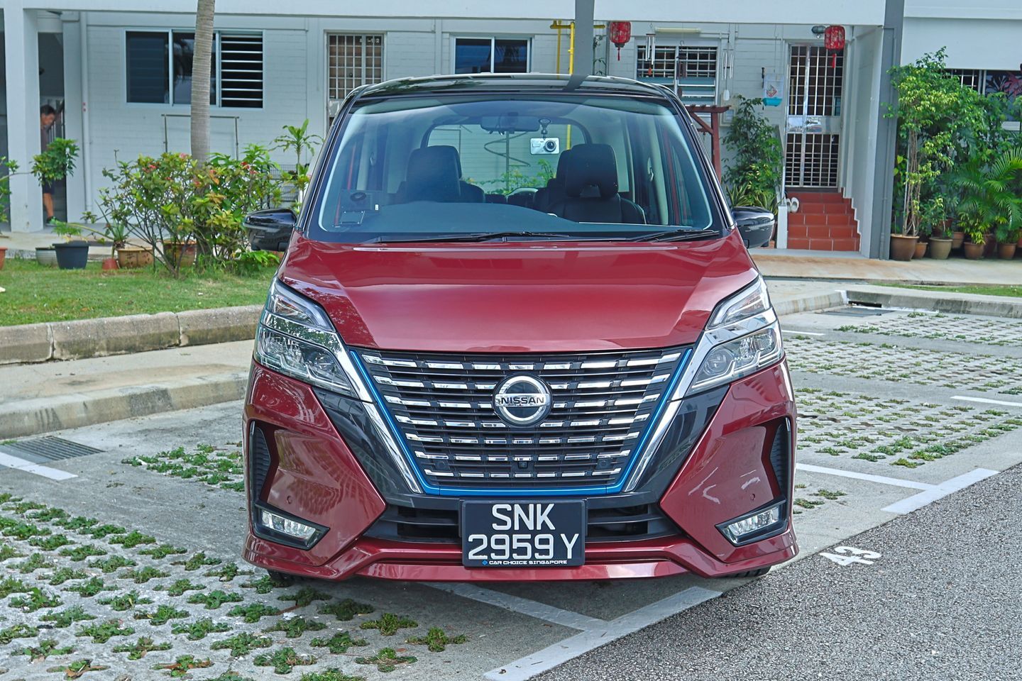 nissan-serena-e-power-hybrid-12a-highway-star-premium-car-choice-singapore
