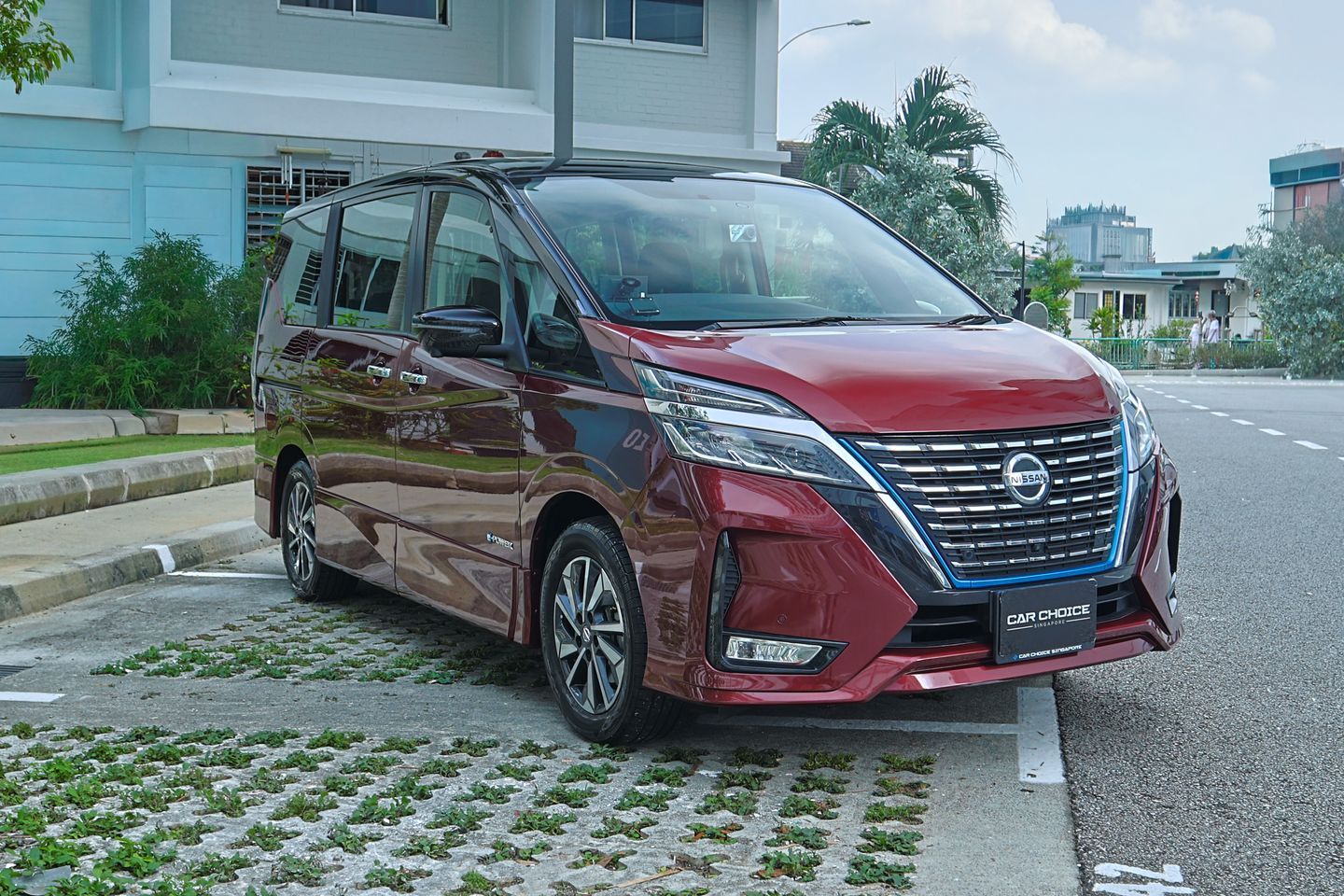 nissan-serena-e-power-hybrid-12a-highway-star-premium-car-choice-singapore
