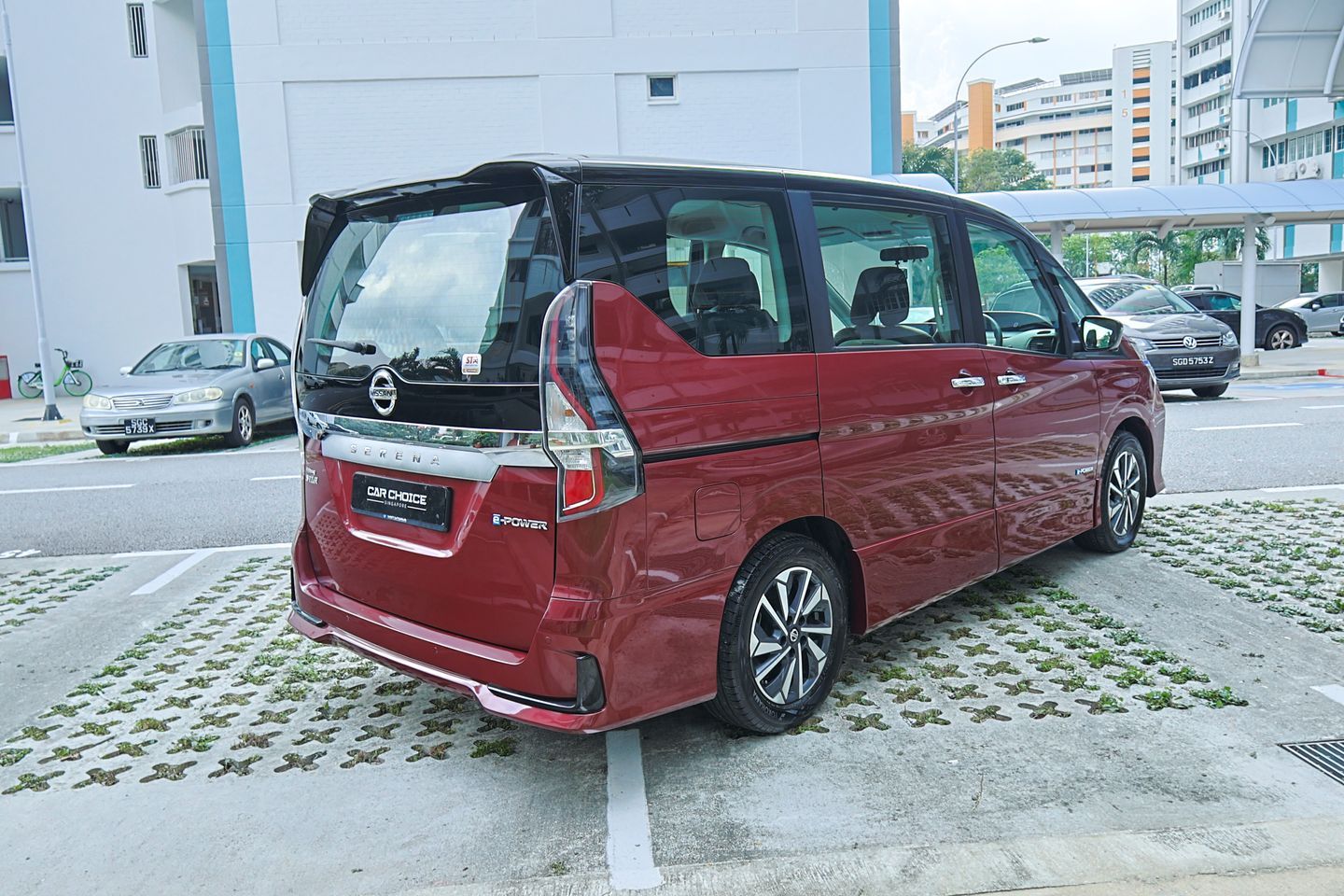 nissan-serena-e-power-hybrid-12a-highway-star-premium-car-choice-singapore
