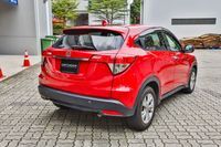 honda-vezel-15a-x-car-choice-singapore