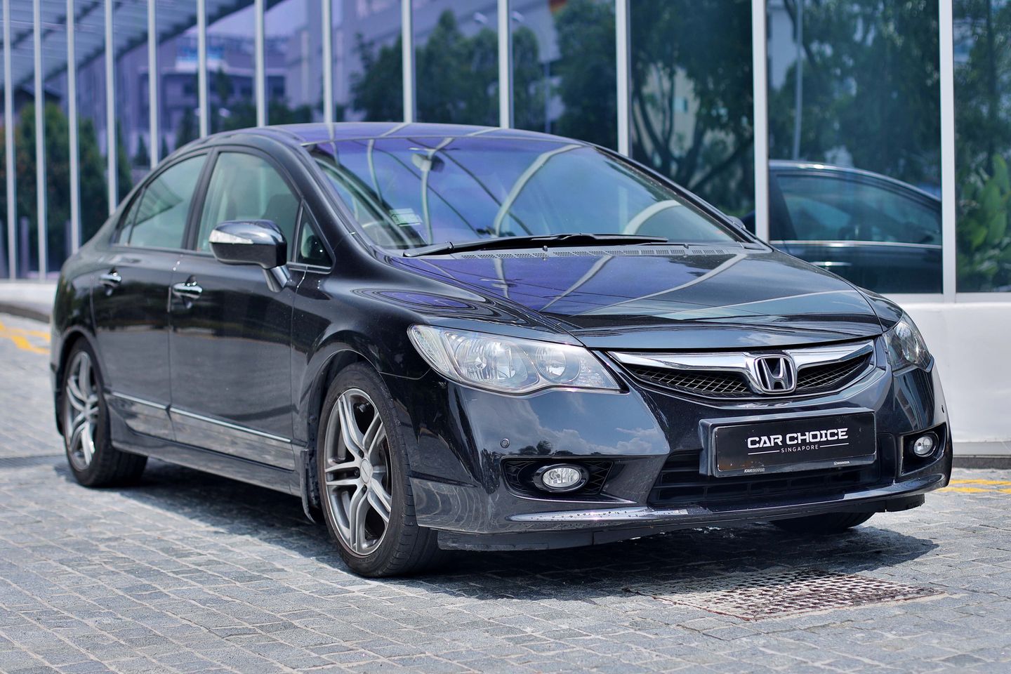 is a honda civic 1.8 a good car