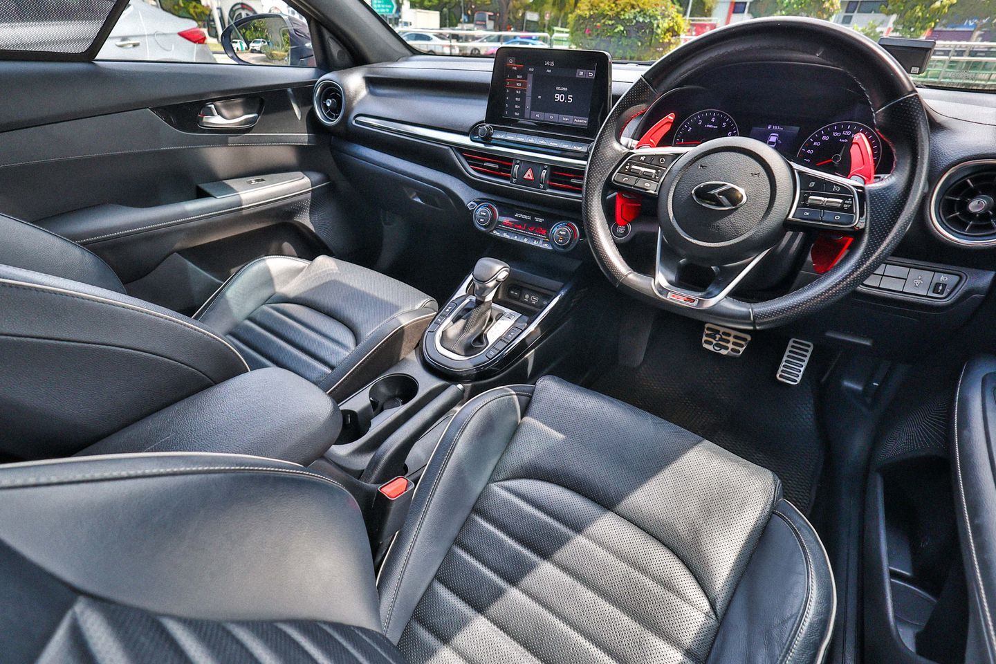 kia-cerato-16a-sunroof-car-choice-singapore