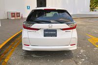 honda-shuttle-hybrid-15a-car-choice-singapore