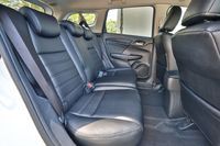 honda-shuttle-hybrid-15a-car-choice-singapore