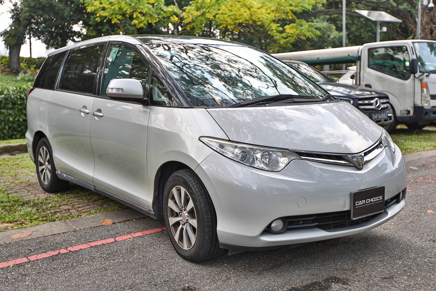 toyota-estima-24a-8-seater-coe-till-102027-car-choice-singapore