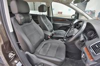 volkswagen-sharan-20a-tsi-panoramic-roof-car-choice-singapore