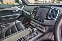 volvo-xc90-t6-r-design-sunroof-car-choice-singapore