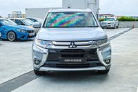 mitsubishi-outlander-24a-sunroof-car-choice-singapore