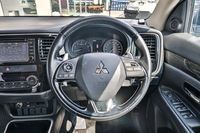 mitsubishi-outlander-24a-sunroof-car-choice-singapore