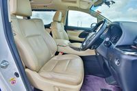 toyota-alphard-25a-elegance-moonroof-car-choice-singapore